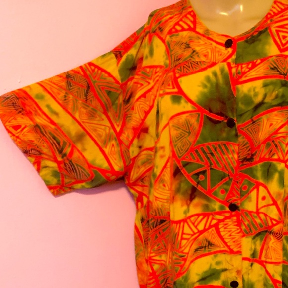 Hawaiian High Low Over Sized Shirt // Dress // Floral // Casual // Beach - Picture 8 of 13